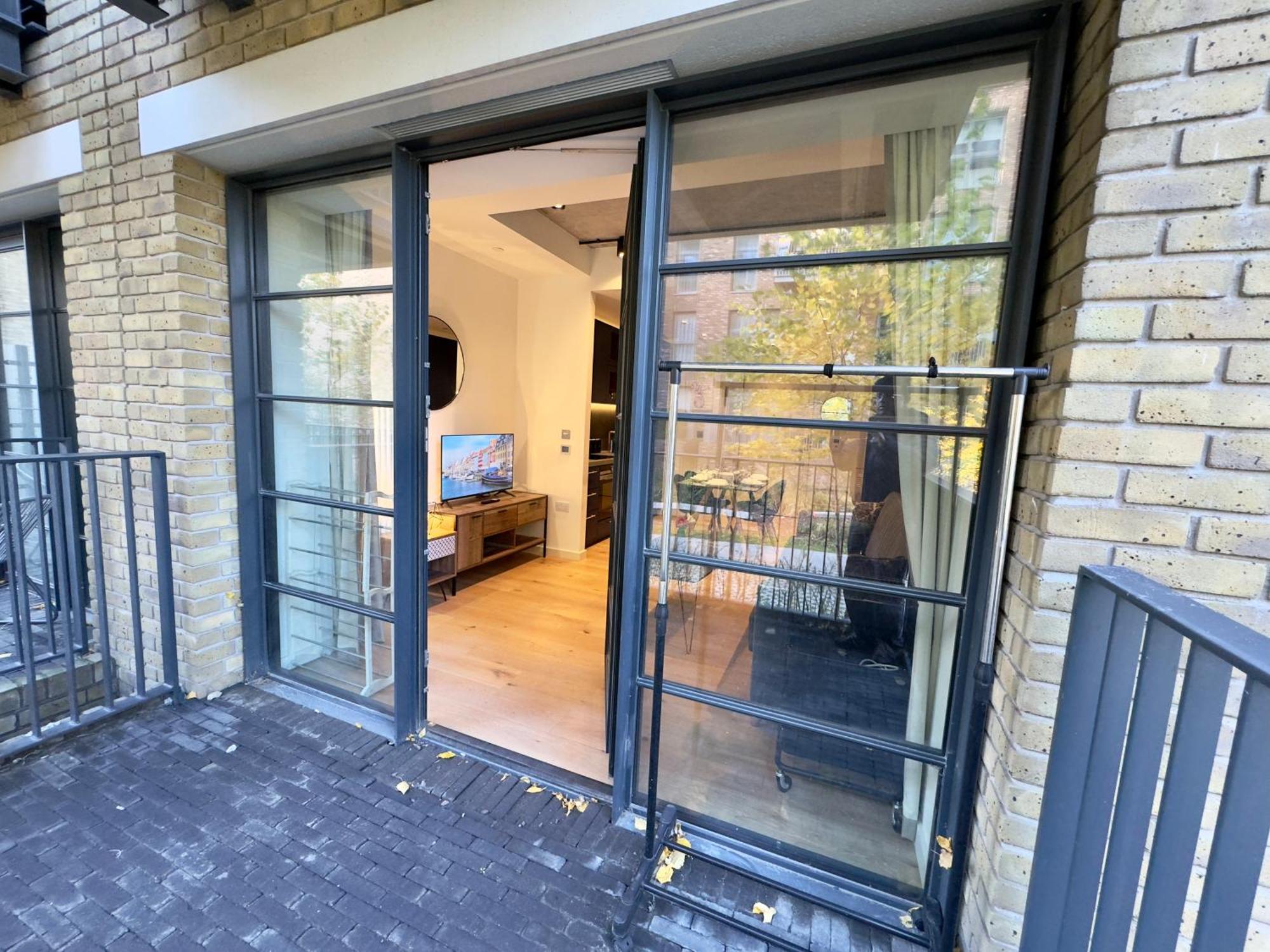 Amazing Cosy Apartment, Next To O2 Arena And Close To London Excel, Secure Parking エクステリア 写真