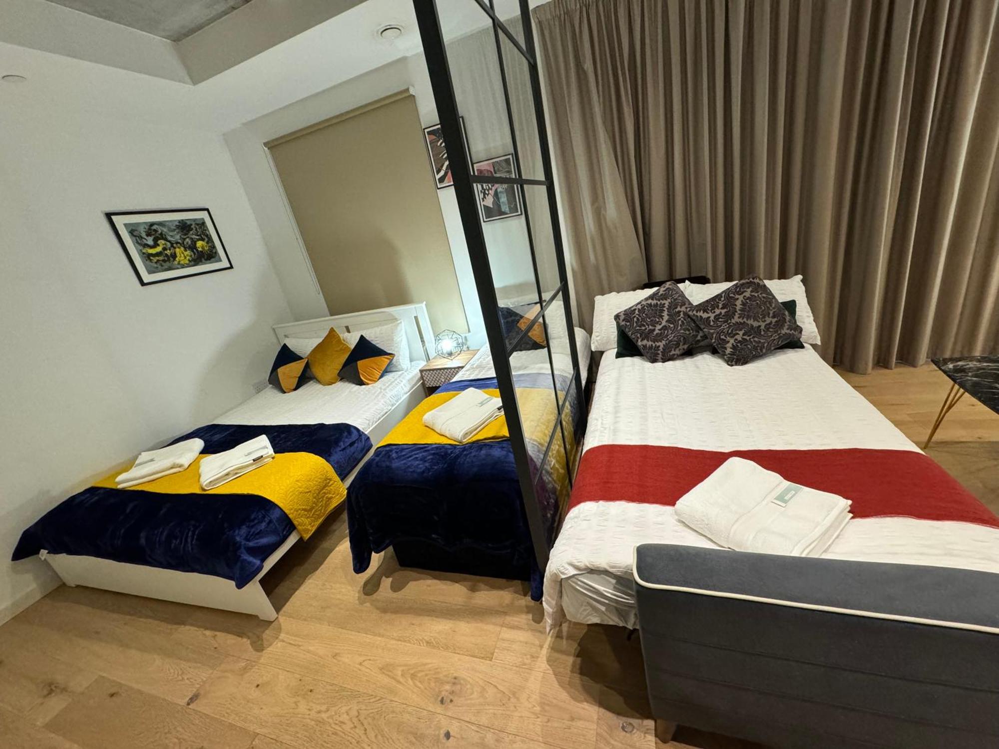 Amazing Cosy Apartment, Next To O2 Arena And Close To London Excel, Secure Parking エクステリア 写真